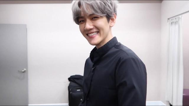 Baekhyun's VLOG (UN Village Behind Clip)